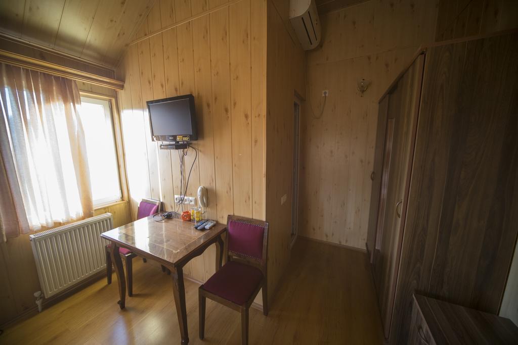צקאלטובו Hotel Nikala מראה חיצוני תמונה