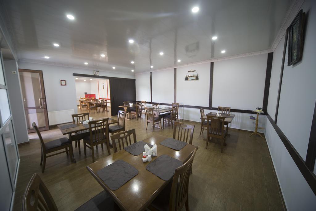 צקאלטובו Hotel Nikala מראה חיצוני תמונה