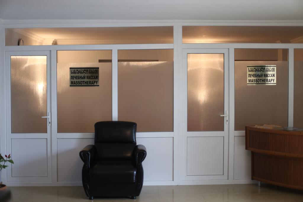 צקאלטובו Hotel Nikala מראה חיצוני תמונה