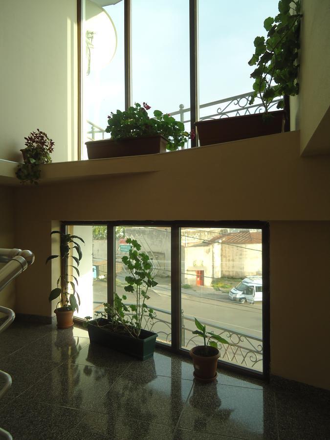 צקאלטובו Hotel Nikala מראה חיצוני תמונה