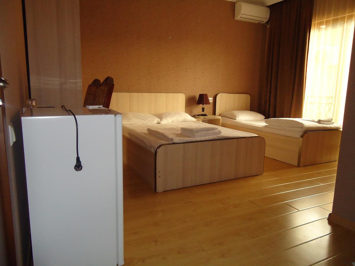 צקאלטובו Hotel Nikala מראה חיצוני תמונה