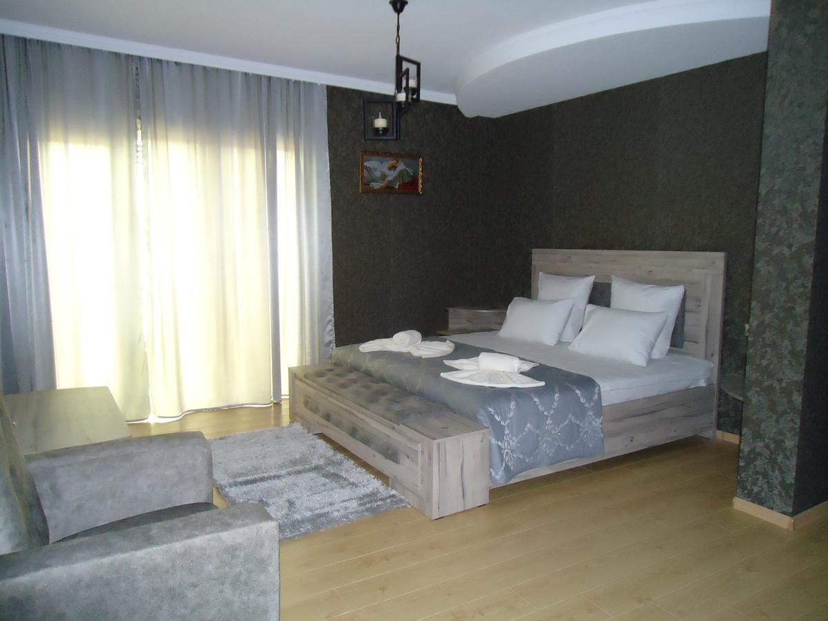 צקאלטובו Hotel Nikala מראה חיצוני תמונה
